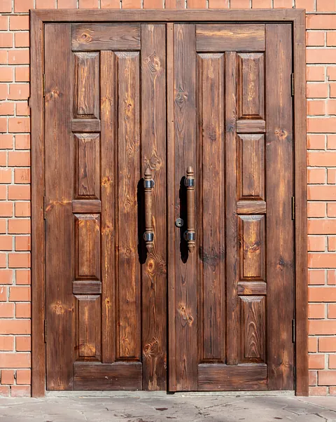 Puerta de madera